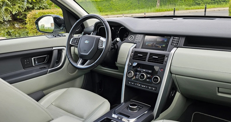Land Rover Discovery Sport cena 129888 przebieg: 91000, rok produkcji 2019 z Kamień Krajeński małe 781